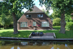 Hotels in Dantumadiel